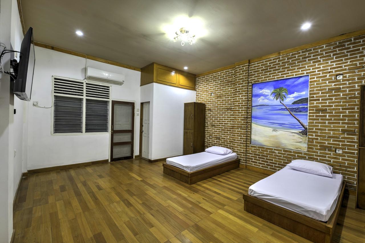 Riverside Hostel Padang Zewnętrze zdjęcie
